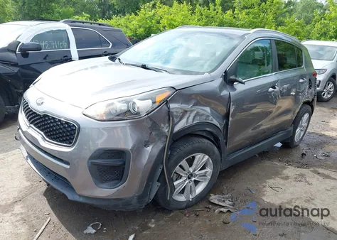 2018 Kia Sportage Lx z USA, uszkodzony, nr VIN KNDPM3AC8J7311715